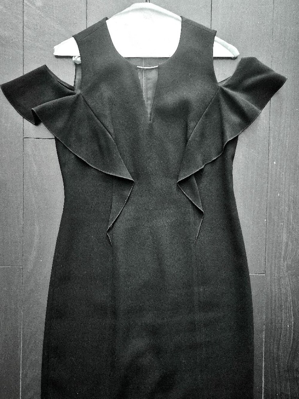 ELIE TAHARI , BLACK, SIZE 4